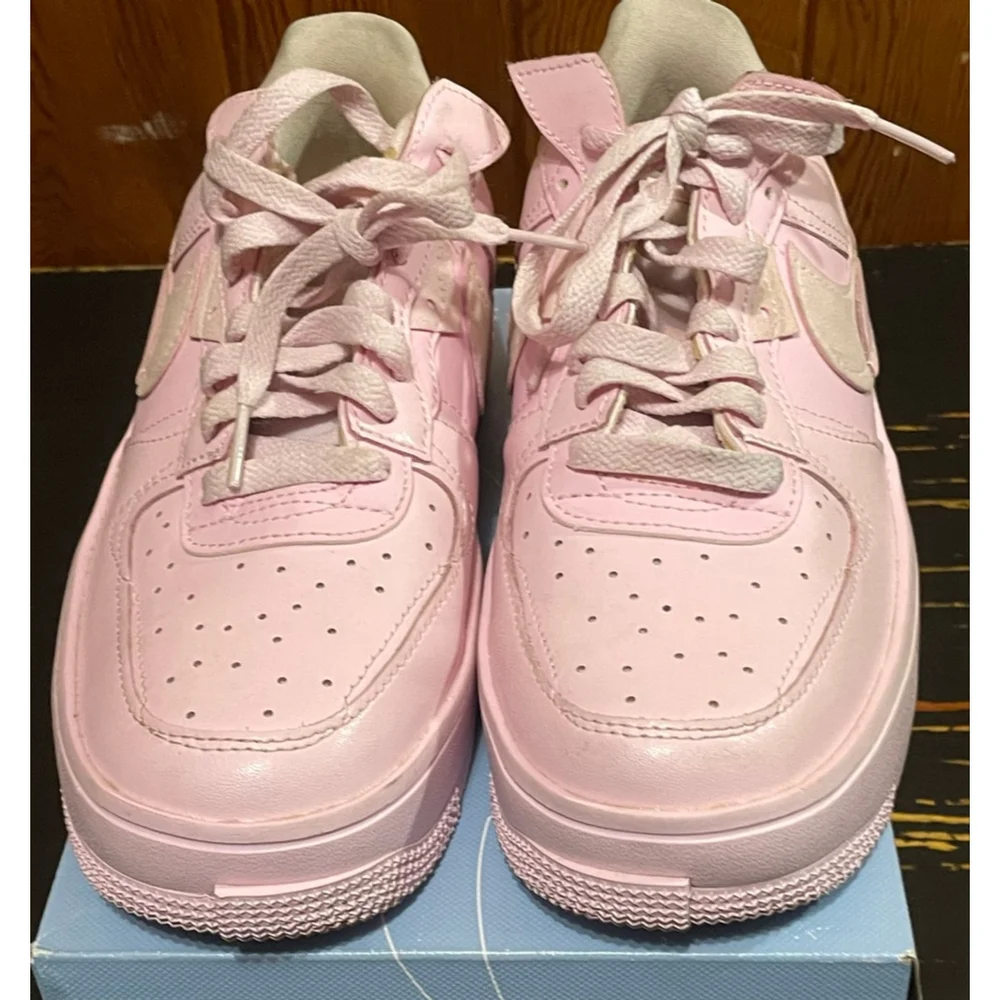 Women's size 9 Nike Air Force 1 fontanka foam Pink/red “Valentines Day”